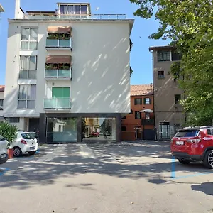 Ca' Palazzo , Mestre Italia